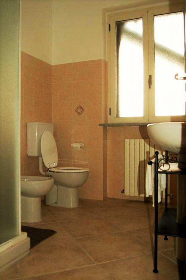 Gaietta Bed & Breakfast Frassineto Po ภายนอก รูปภาพ