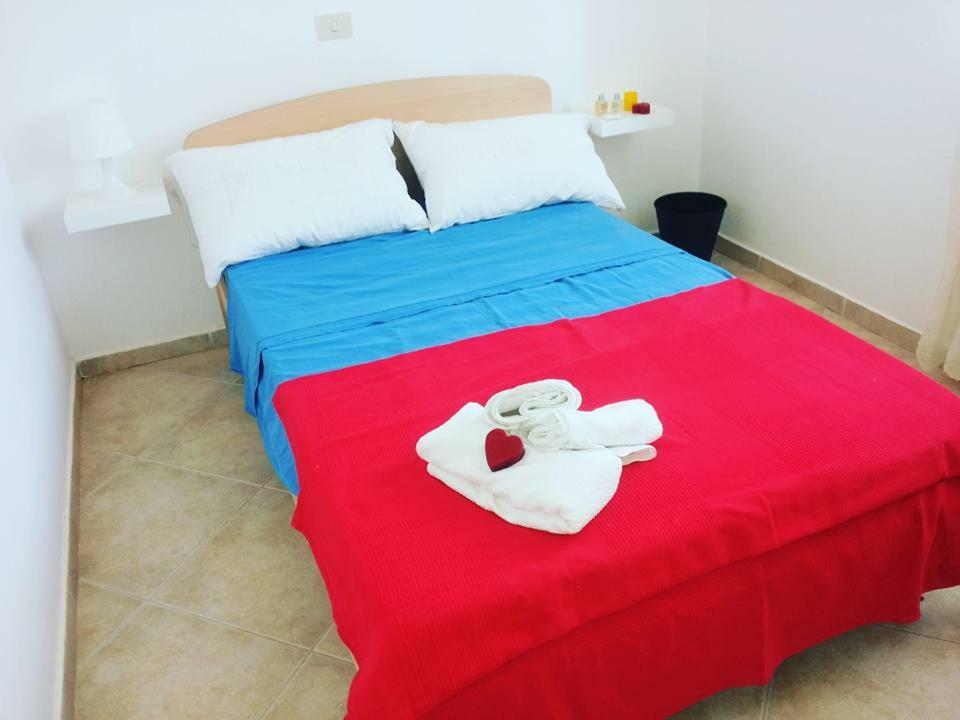 Gaietta Bed & Breakfast Frassineto Po ภายนอก รูปภาพ