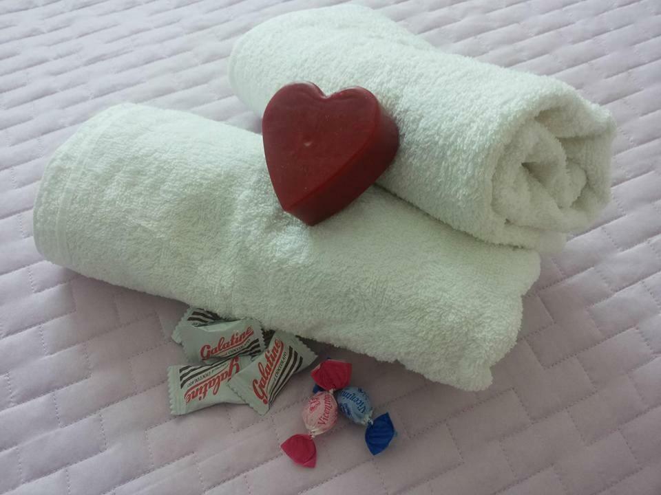 Gaietta Bed & Breakfast Frassineto Po ภายนอก รูปภาพ