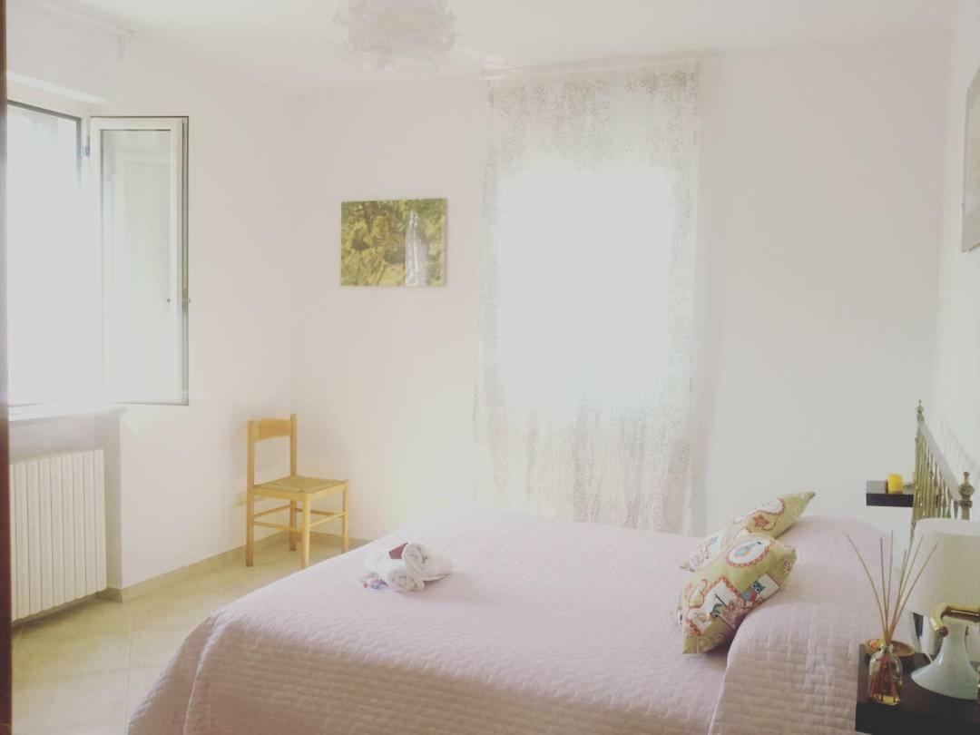 Gaietta Bed & Breakfast Frassineto Po ภายนอก รูปภาพ
