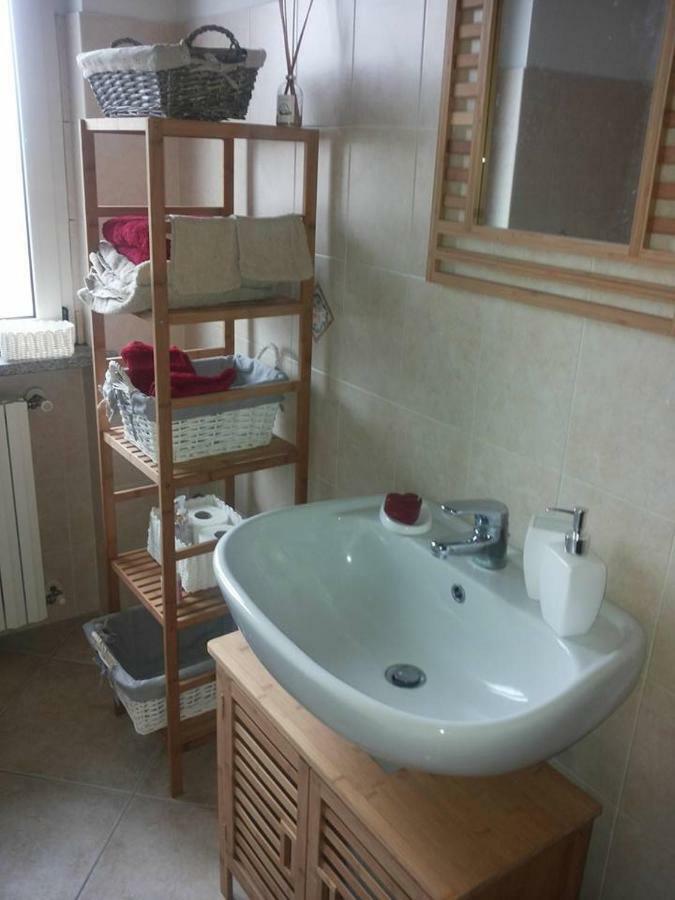 Gaietta Bed & Breakfast Frassineto Po ภายนอก รูปภาพ