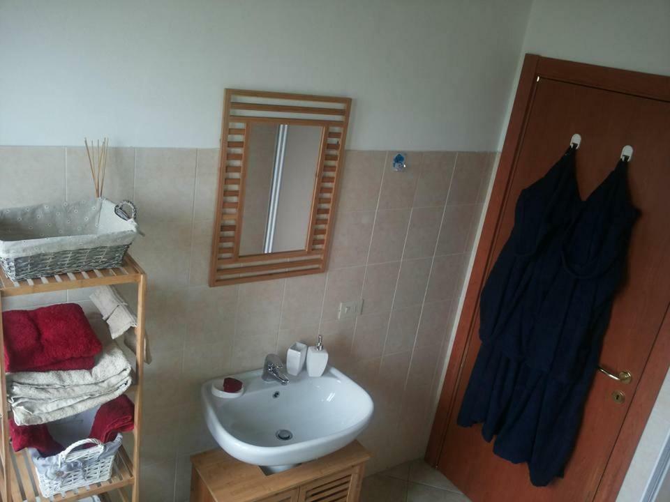 Gaietta Bed & Breakfast Frassineto Po ภายนอก รูปภาพ